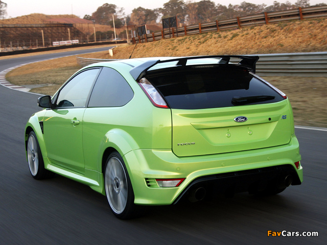 Pictures of Ford Focus RS ZA-spec 2010 (640 x 480)