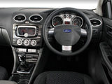 Pictures of Ford Focus 5-door ZA-spec 2010–11