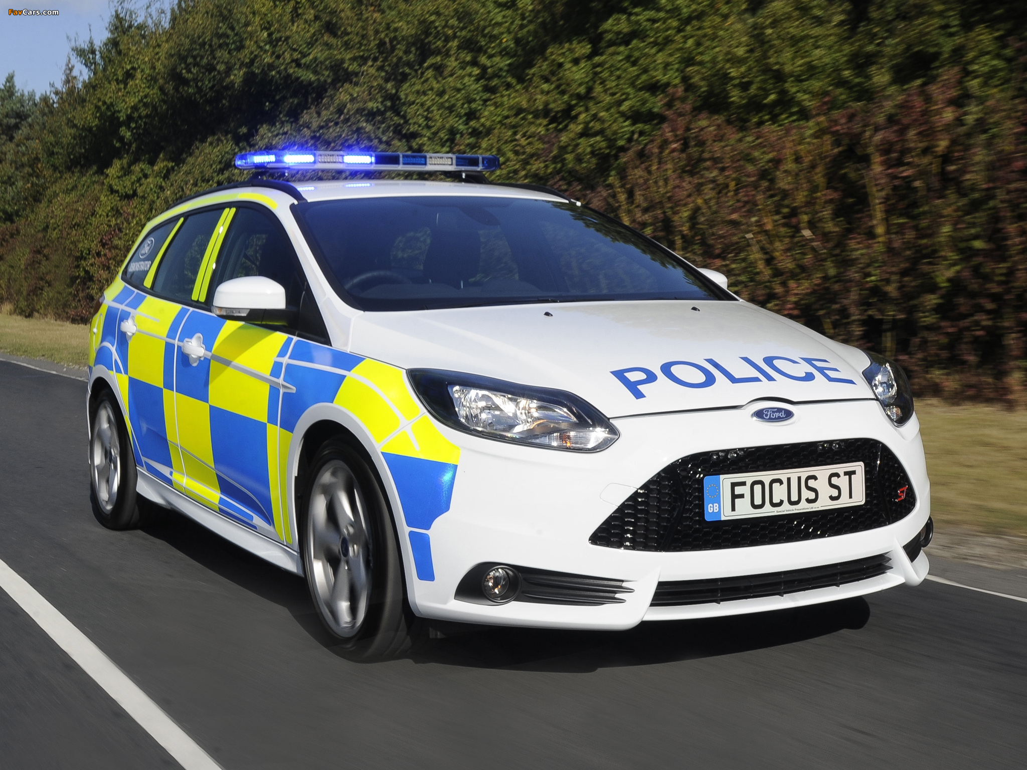 Pictures of Ford Focus ST Wagon Police 2012 (2048 x 1536)