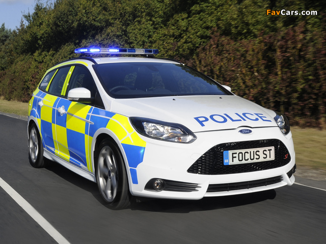 Pictures of Ford Focus ST Wagon Police 2012 (640 x 480)