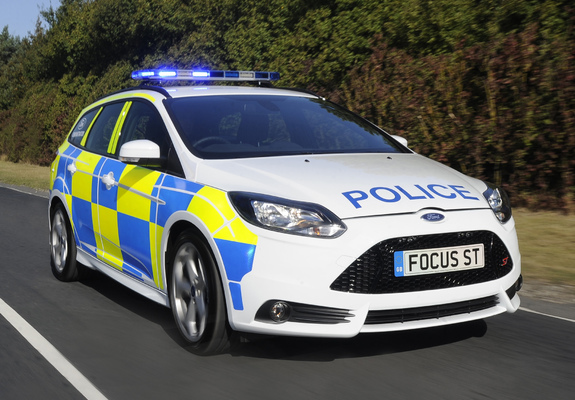 Pictures of Ford Focus ST Wagon Police 2012