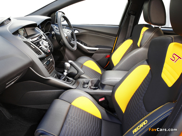 Pictures of Ford Focus ST AU-spec 2012 (640 x 480)