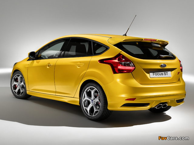 Pictures of Ford Focus ST (DYB) 2012–14 (640 x 480)