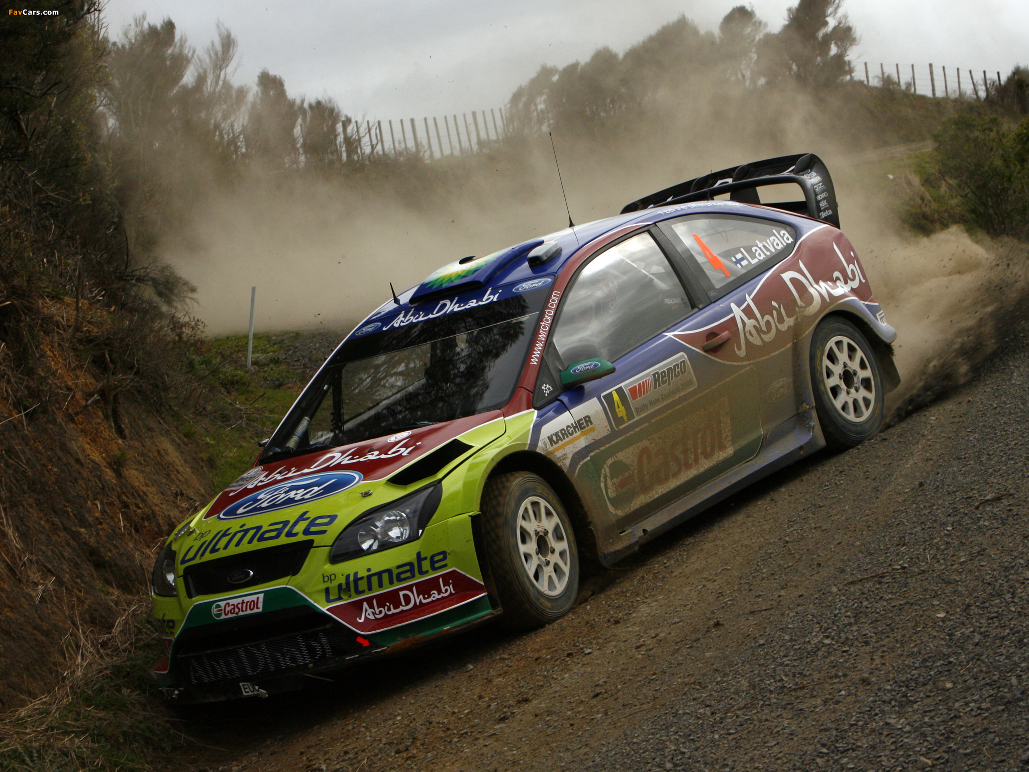 Ford Focus RS WRC 2008–10 wallpapers (2048 x 1536)