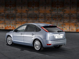 Ford Focus 5-door 2008–11 wallpapers