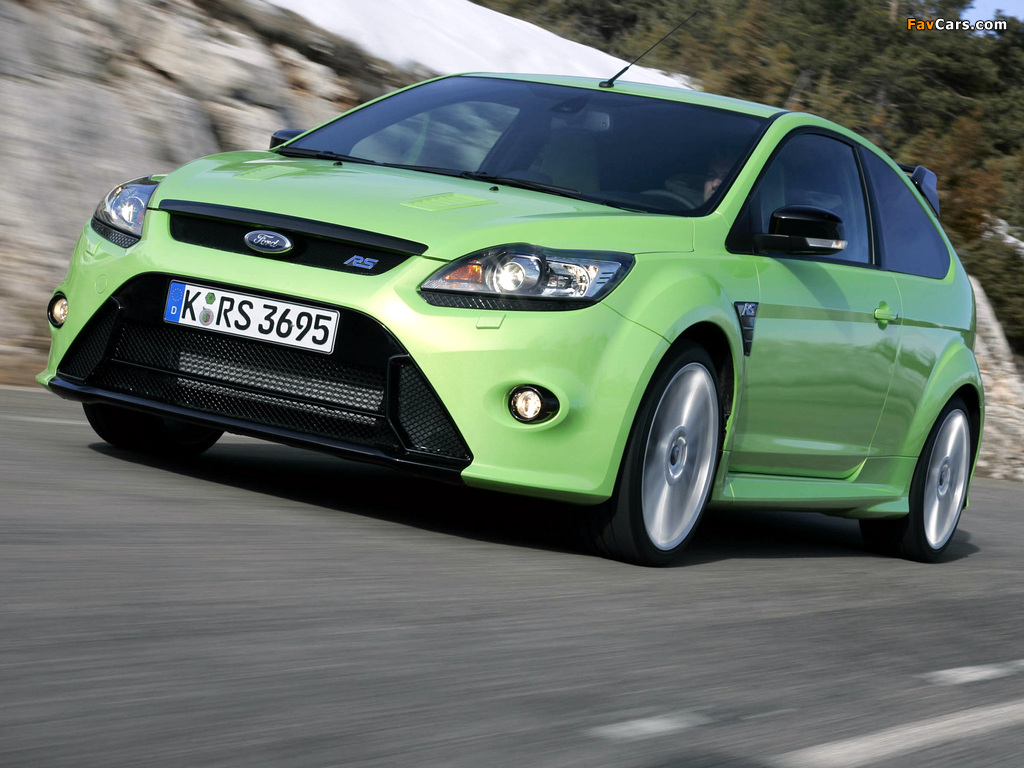 Ford Focus RS 2009–10 wallpapers (1024 x 768)