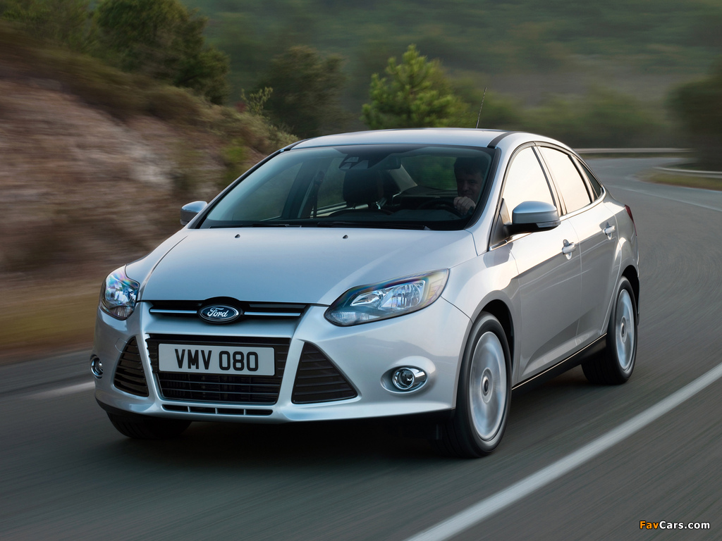 Ford Focus Sedan 2010 wallpapers (1024 x 768)