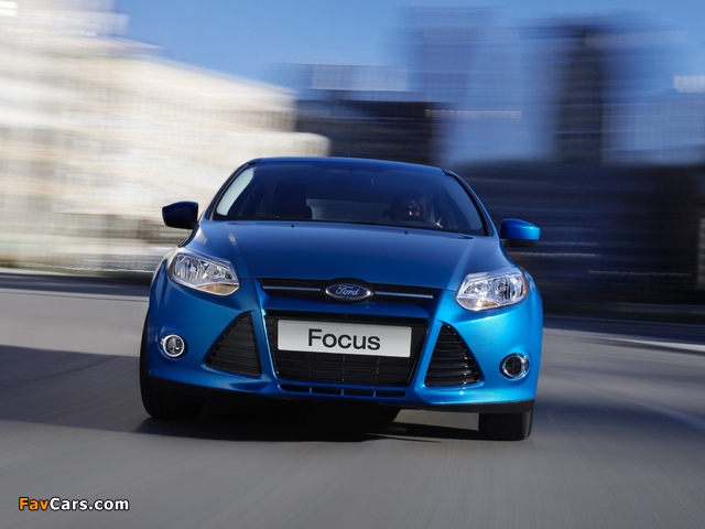 Ford Focus 5-door US-spec 2011 wallpapers (640 x 480)