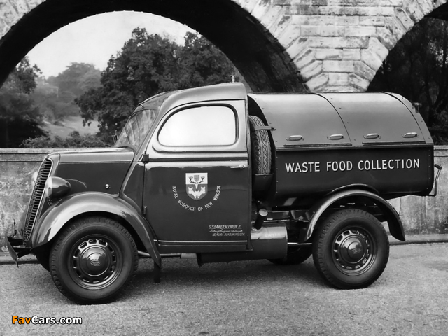 Fordson Thames E83W 1938–57 images (640 x 480)