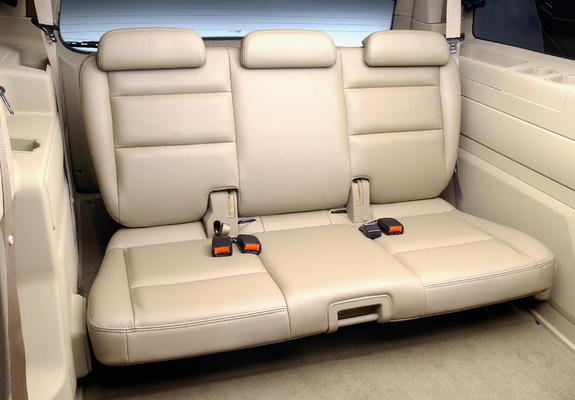 Ford Freestar 2003–06 pictures