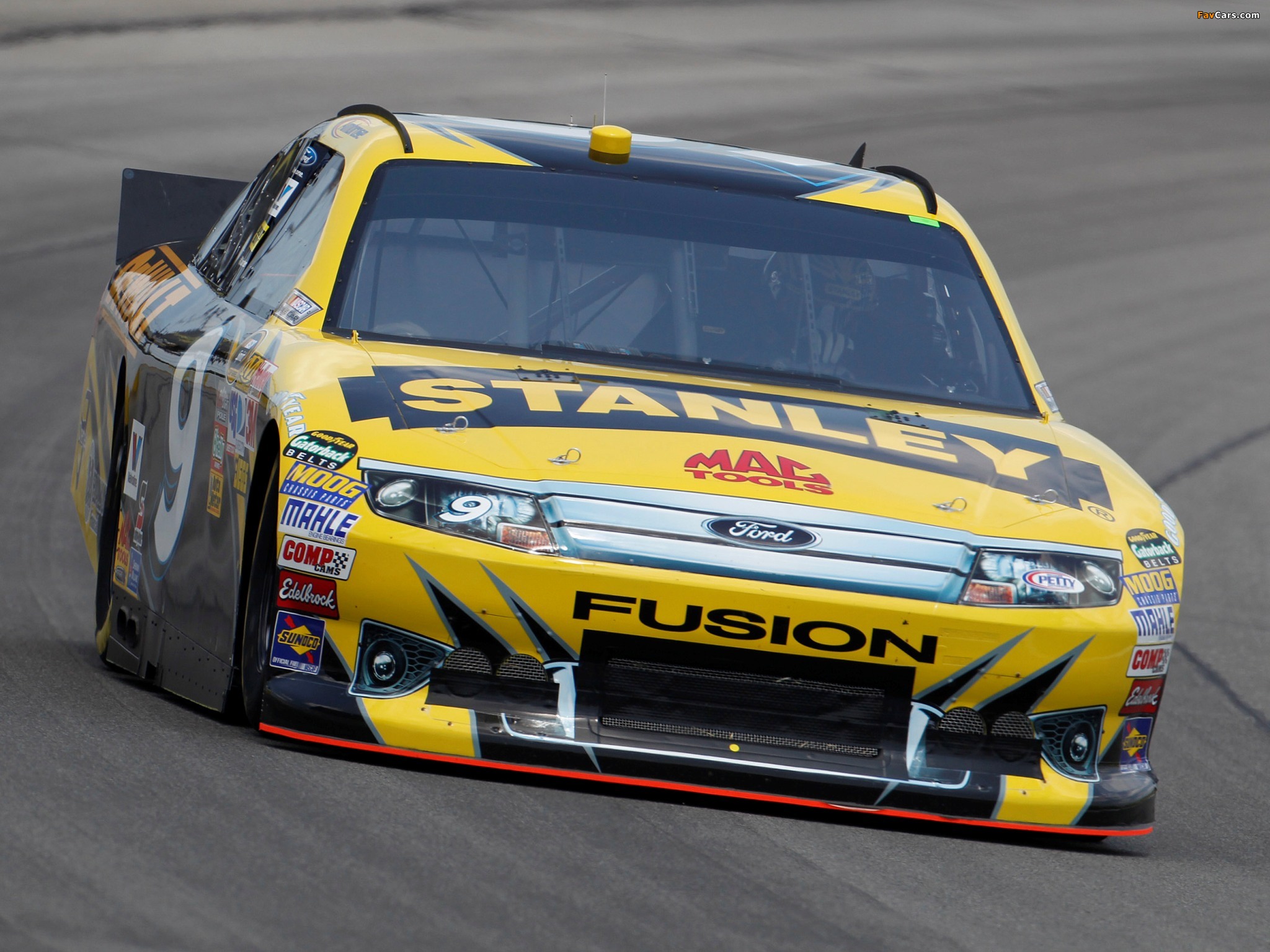 Ford Fusion NASCAR Sprint Cup Series Race Car 2009–12 photos (2048 x 1536)