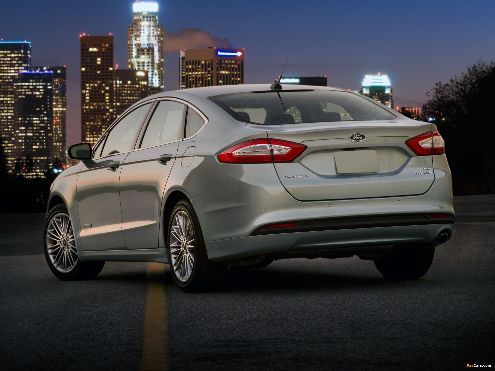 Ford Fusion Hybrid 2012 images (2048 x 1536)