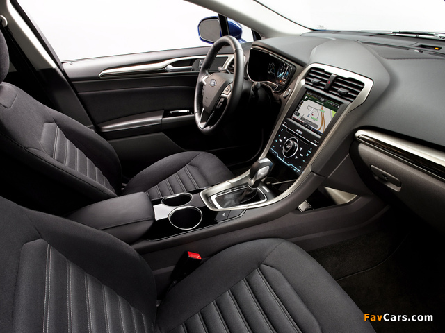 Ford Fusion Hybrid 2012 images (640 x 480)
