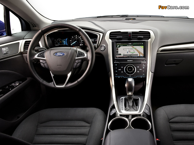 Ford Fusion Hybrid 2012 pictures (640 x 480)