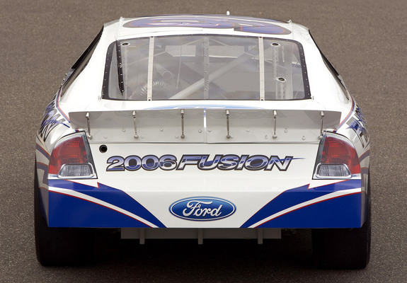 Images of Ford Fusion NASCAR Sprint Cup Series Race Car 2006–08