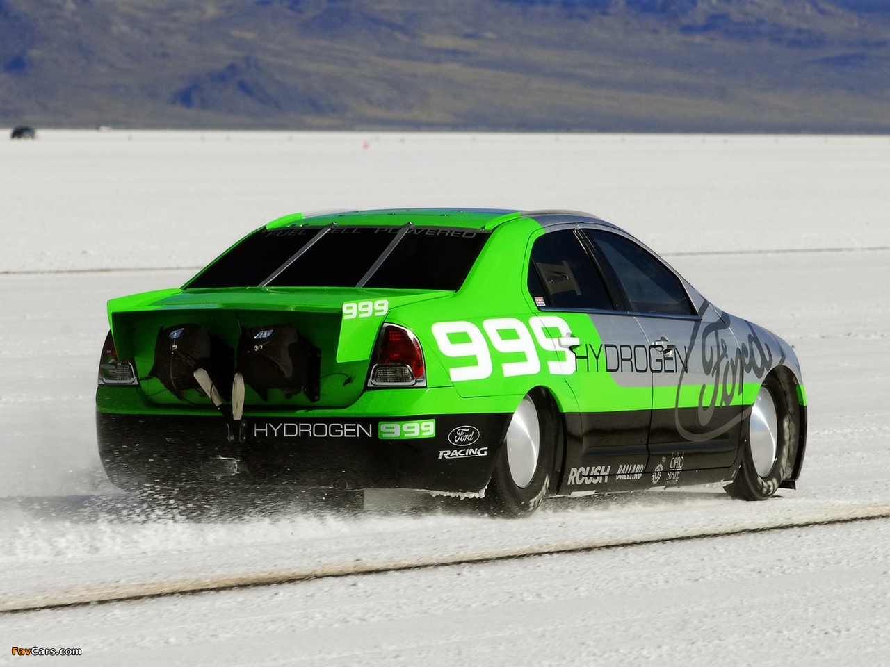 Images of Ford Fusion Hydrogen 999 Land Speed Record Car 2007 (1280 x 960)