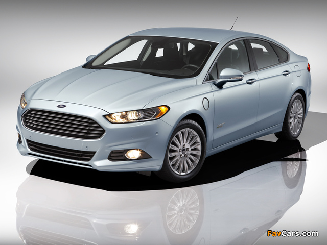 Images of Ford Fusion Energi 2013 (640 x 480)