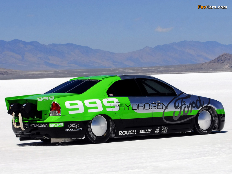 Photos of Ford Fusion Hydrogen 999 Land Speed Record Car 2007 (800 x 600)