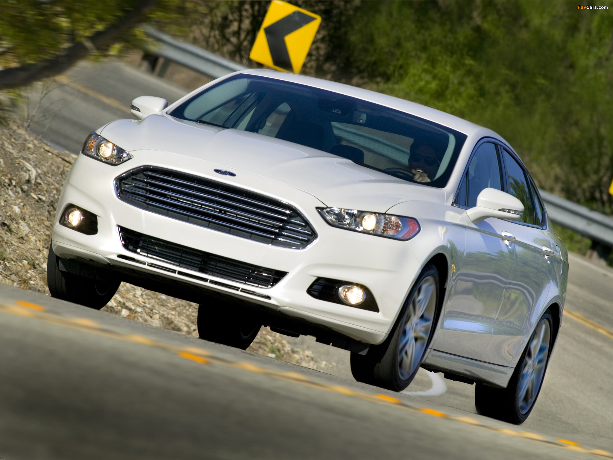 Ford Fusion 2012 wallpapers (2048 x 1536)