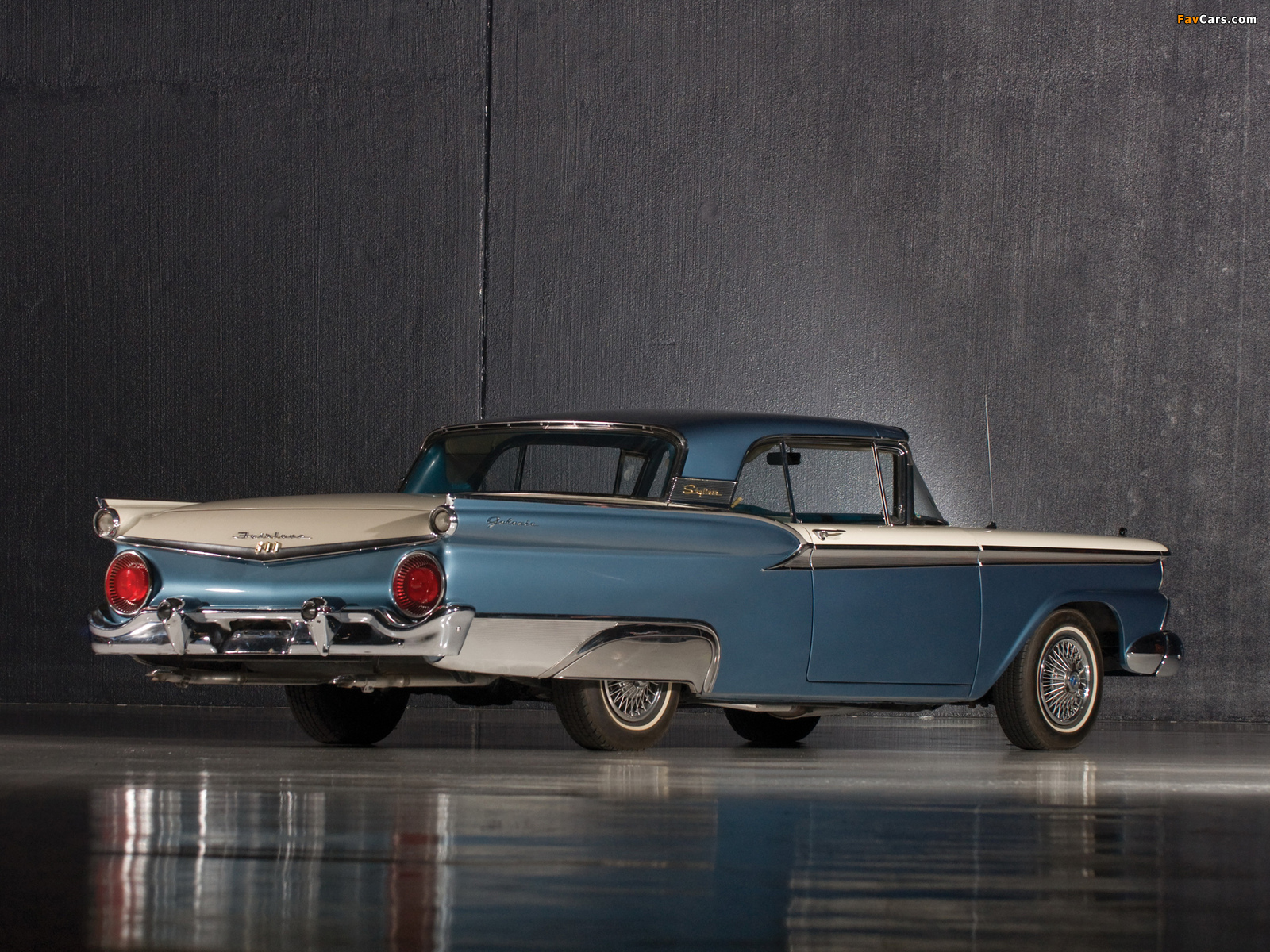 Images of Ford Galaxie Skyliner 1959 (1600 x 1200)