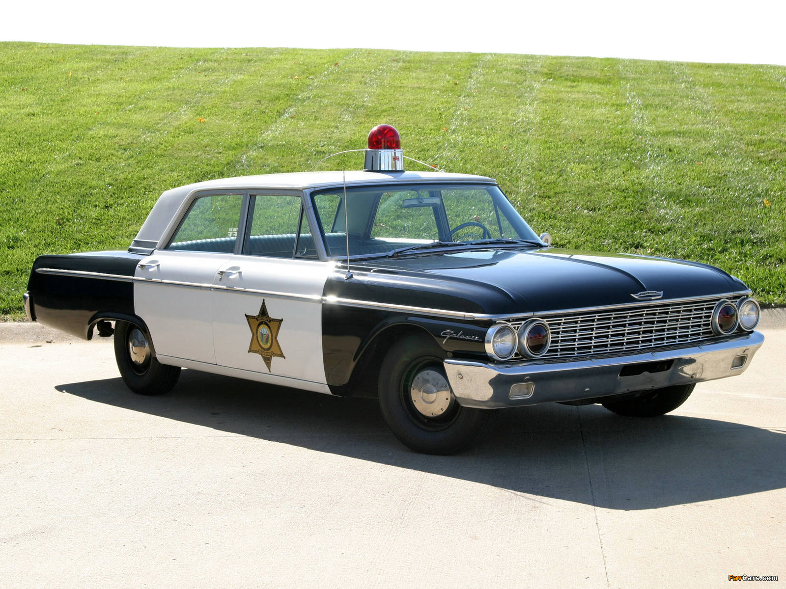 Ford Galaxie Town Sedan Police 1962 wallpapers (1600 x 1200)