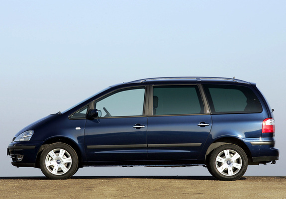 Ford Galaxy 2000–06 images