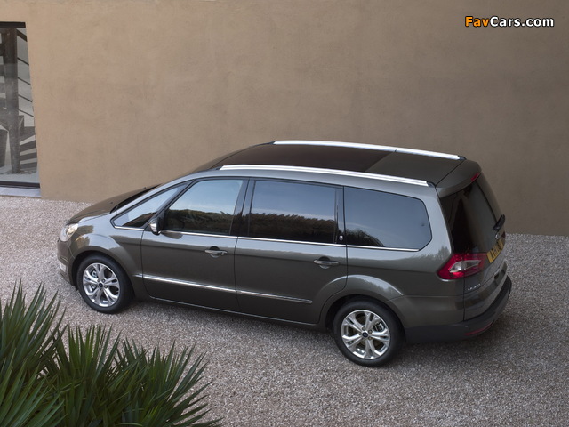 Ford Galaxy 2010 images (640 x 480)