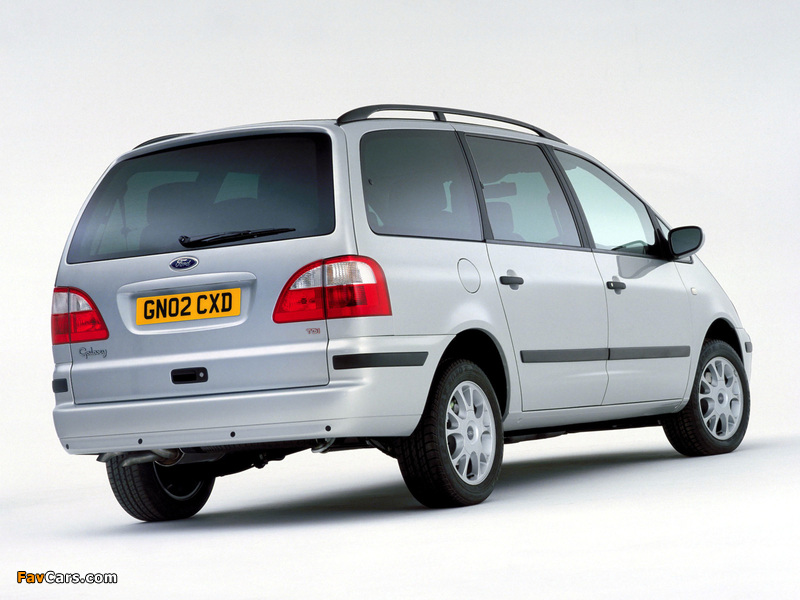Pictures of Ford Galaxy UK-spec 2000–06 (800 x 600)