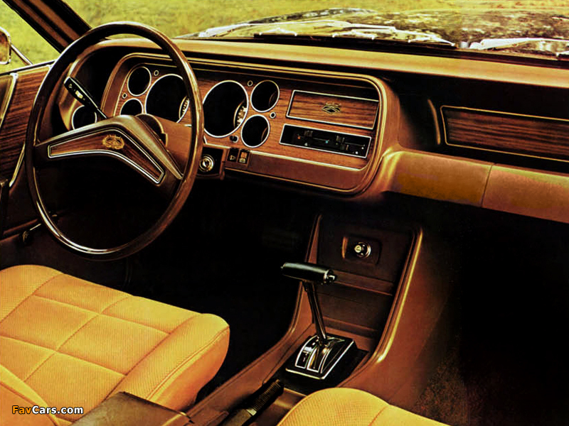 Ford Granada 4-door Saloon 1972–77 photos (800 x 600)