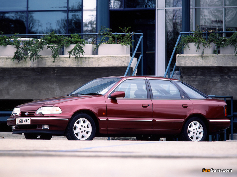 Images of Ford Granada Hatchback 1992–94 (800 x 600)