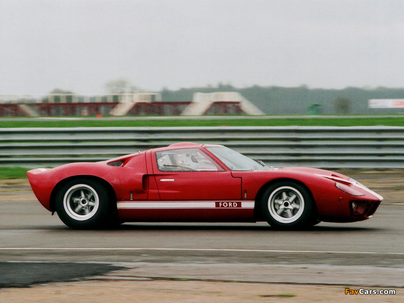 Ford GT40 (MkII) 1965–66 wallpapers (800 x 600)