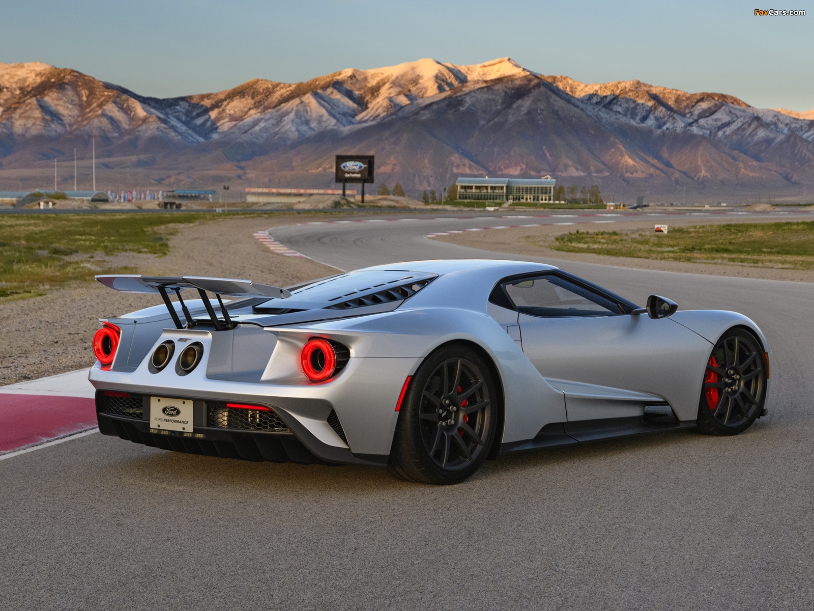 Ford GT 2017 images (1600 x 1200)