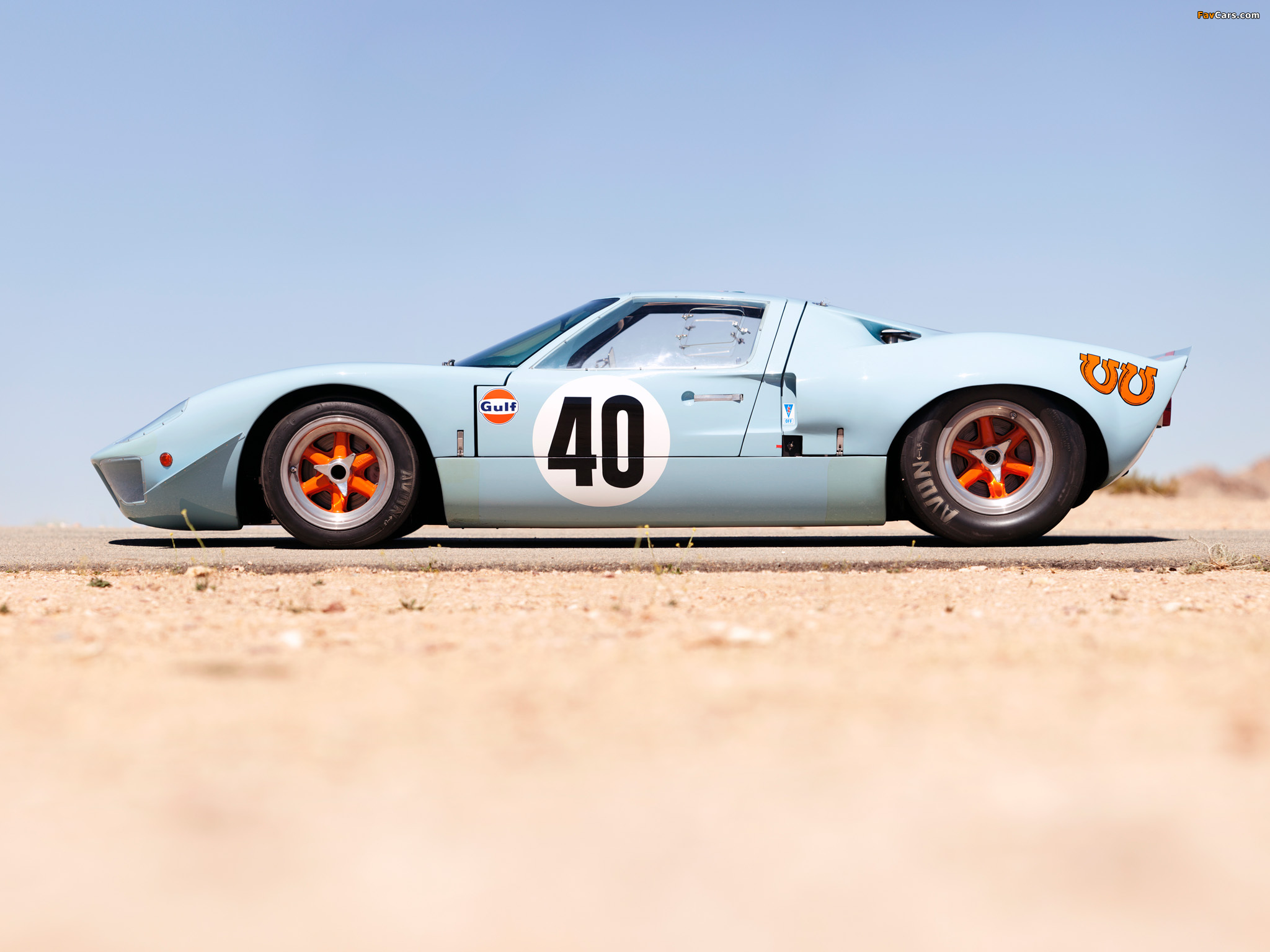 Images of Ford GT40 Gulf Oil Le Mans 1968 (2048 x 1536)
