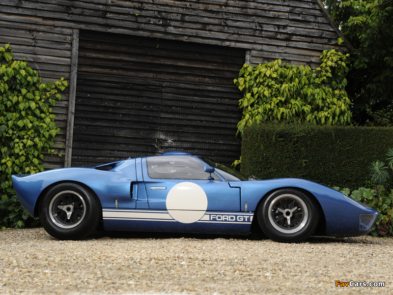Photos of Ford GT40 (MkII) 1965–66 (800 x 600)
