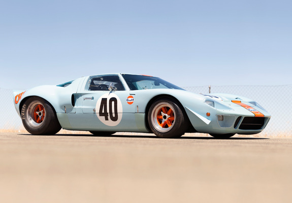 Photos of Ford GT40 Gulf Oil Le Mans 1968