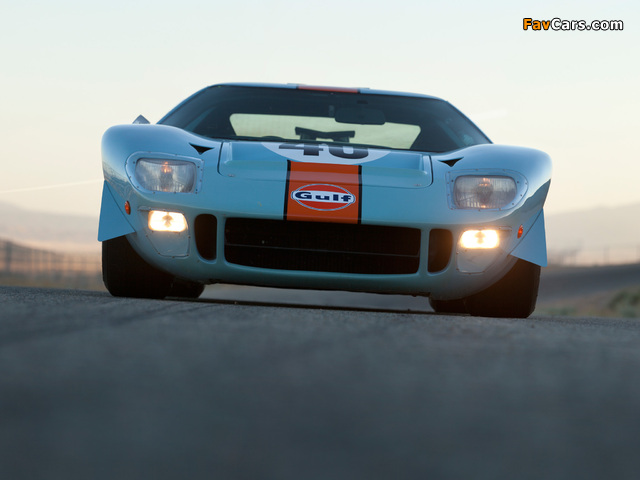 Pictures of Ford GT40 Gulf Oil Le Mans 1968 (640 x 480)