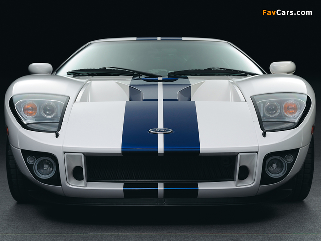 Pictures of Ford GT 2004–06 (640 x 480)
