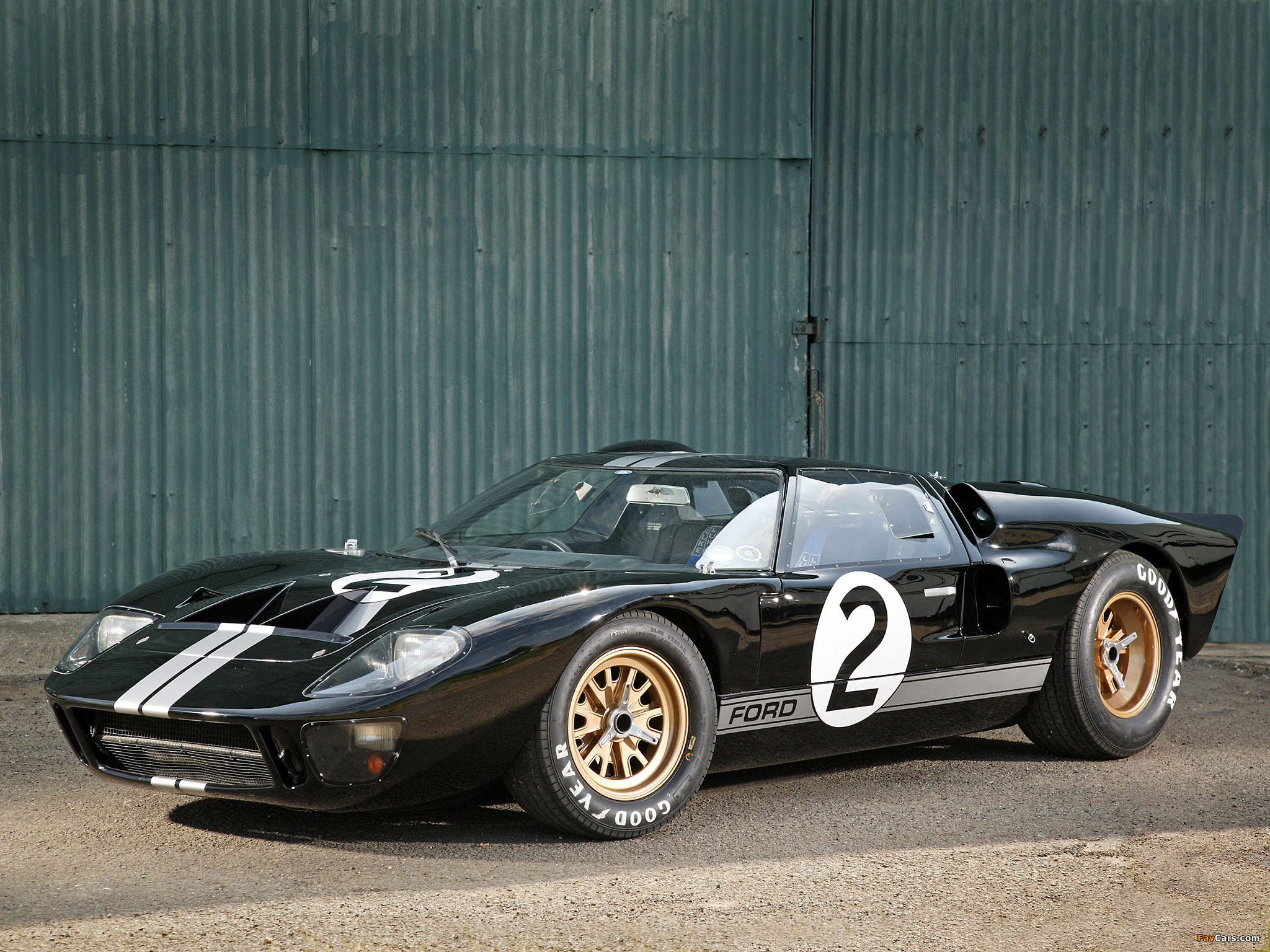 Ford GT40 Le Mans Race Car 1966 wallpapers (2048 x 1536)