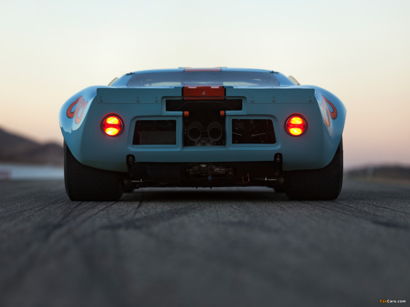 Ford GT40 Gulf Oil Le Mans 1968 wallpapers (1600 x 1200)