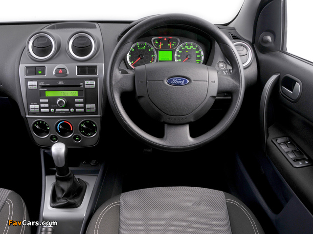 Ford Ikon ZA-spec 2009 pictures (640 x 480)