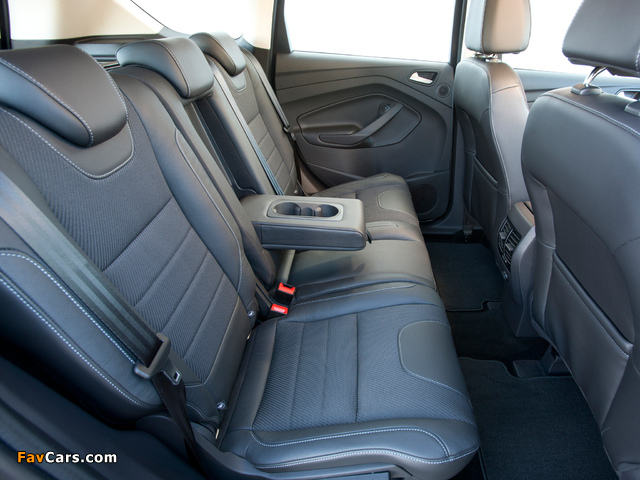 Ford Kuga 2013 pictures (640 x 480)