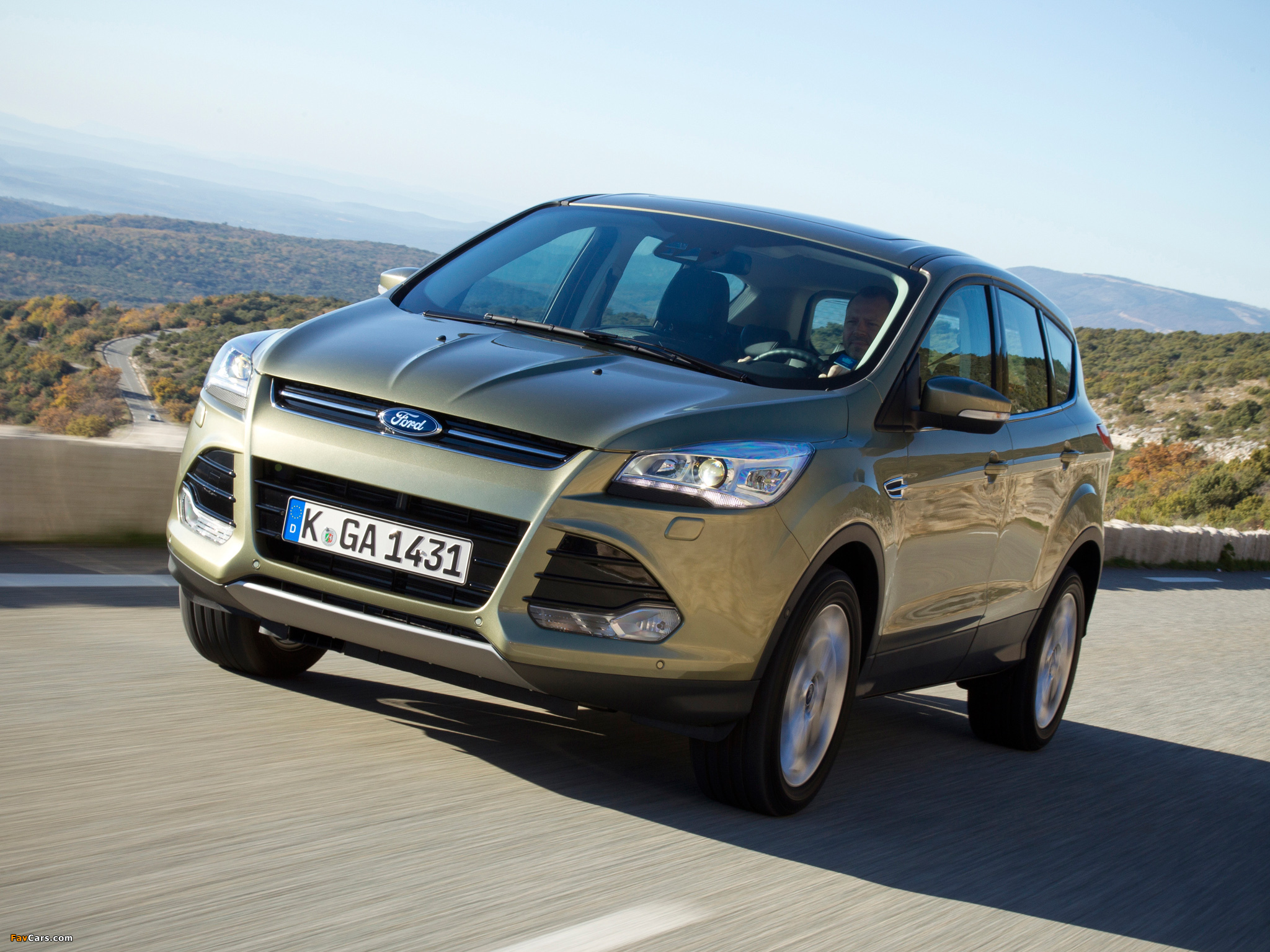 Ford Kuga 2013 wallpapers (2048 x 1536)