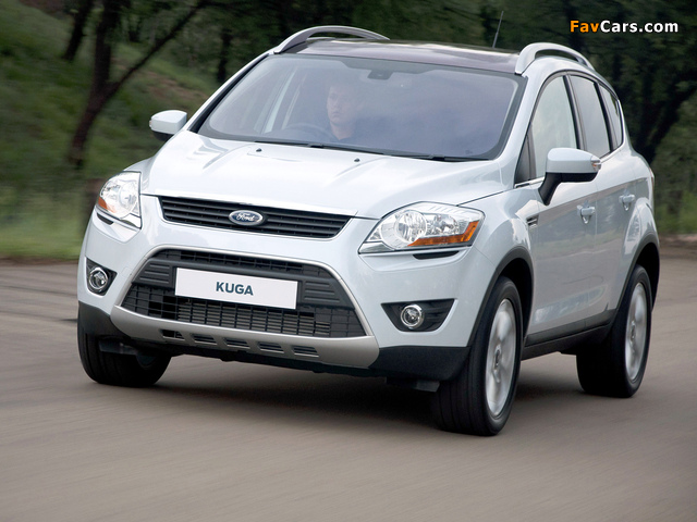 Images of Ford Kuga Titanium S ZA-spec 2011 (640 x 480)