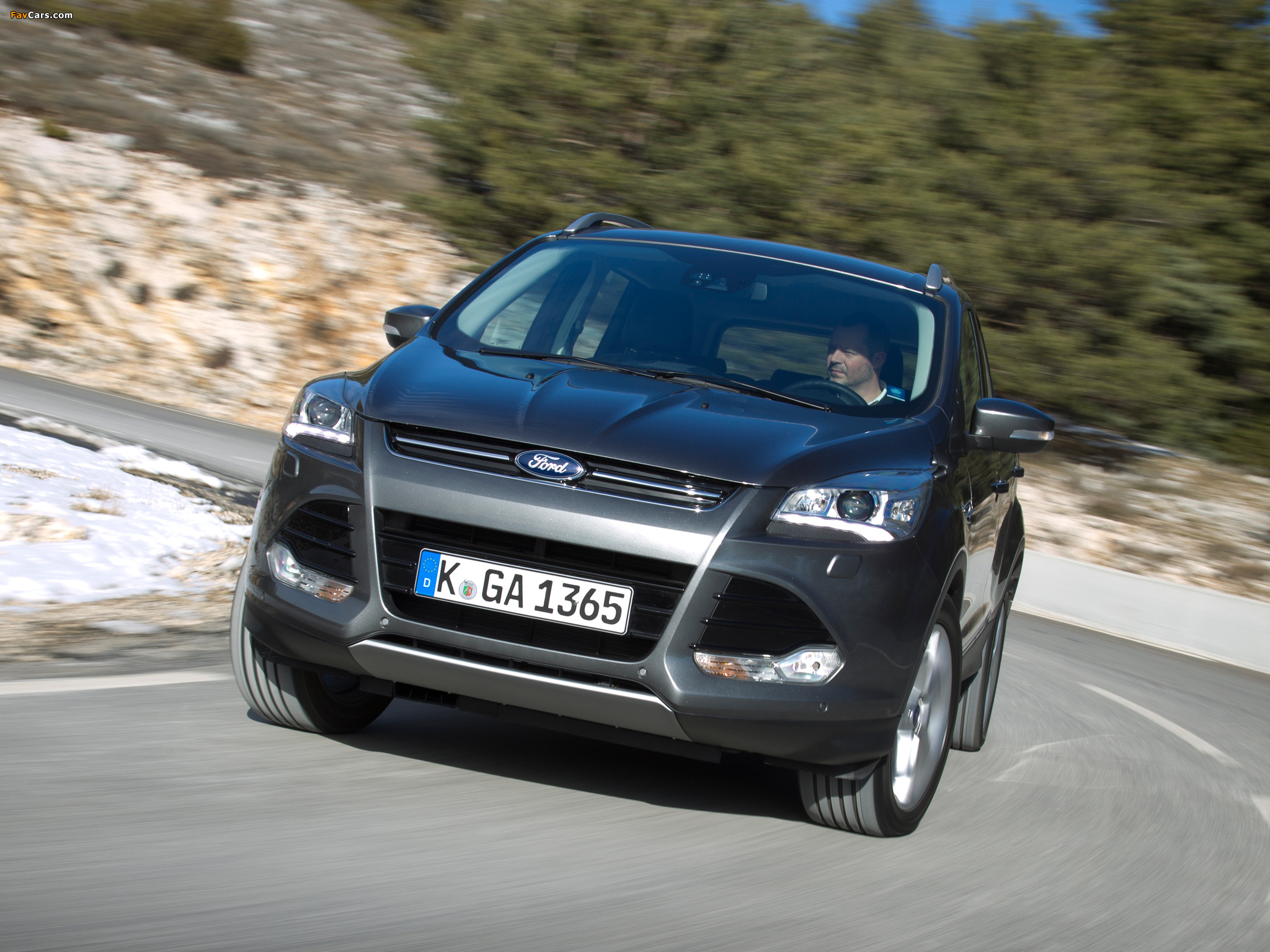 Images of Ford Kuga 2013 (2048 x 1536)