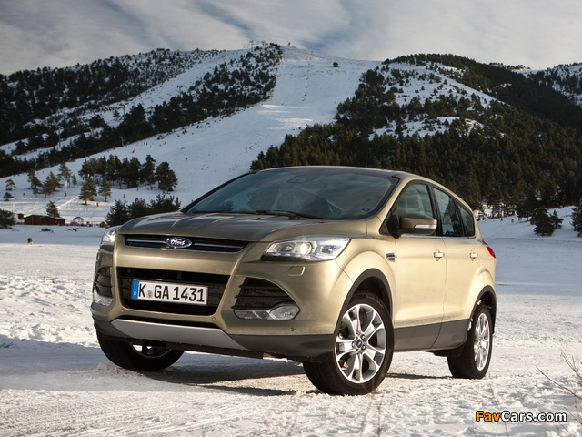 Images of Ford Kuga 2013 (640 x 480)