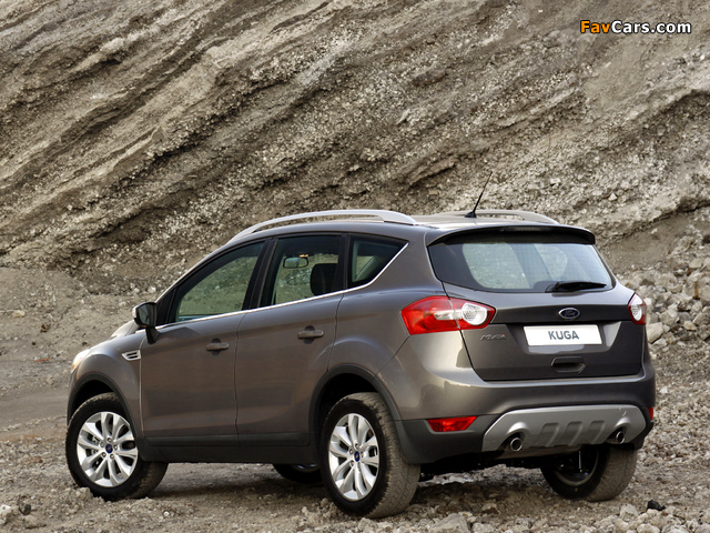 Photos of Ford Kuga ZA-spec 2011–13 (640 x 480)