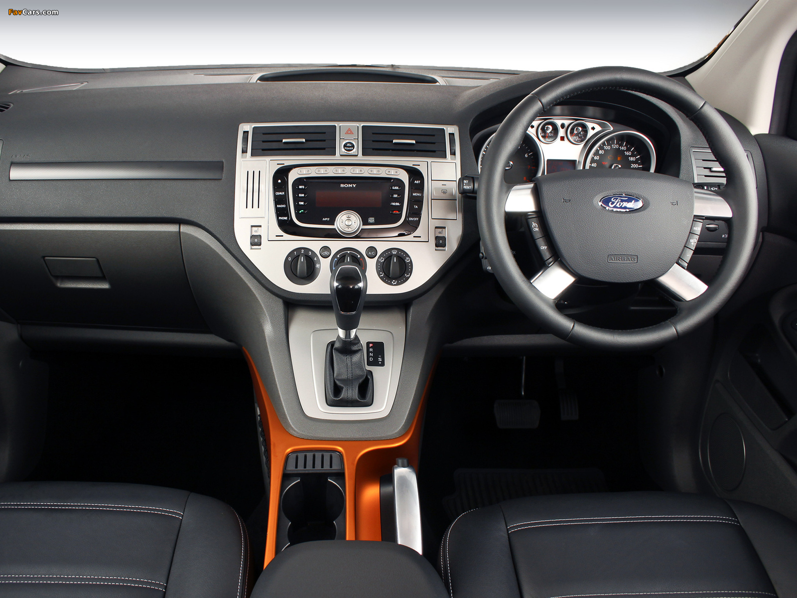 Pictures of Ford Kuga ZA-spec 2011–13 (1600 x 1200)