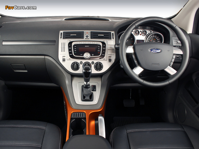 Pictures of Ford Kuga ZA-spec 2011–13 (640 x 480)