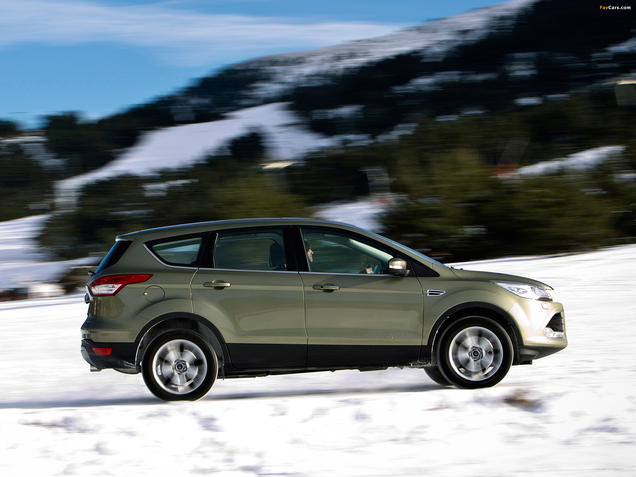 Ford Kuga 2013 wallpapers (2048 x 1536)