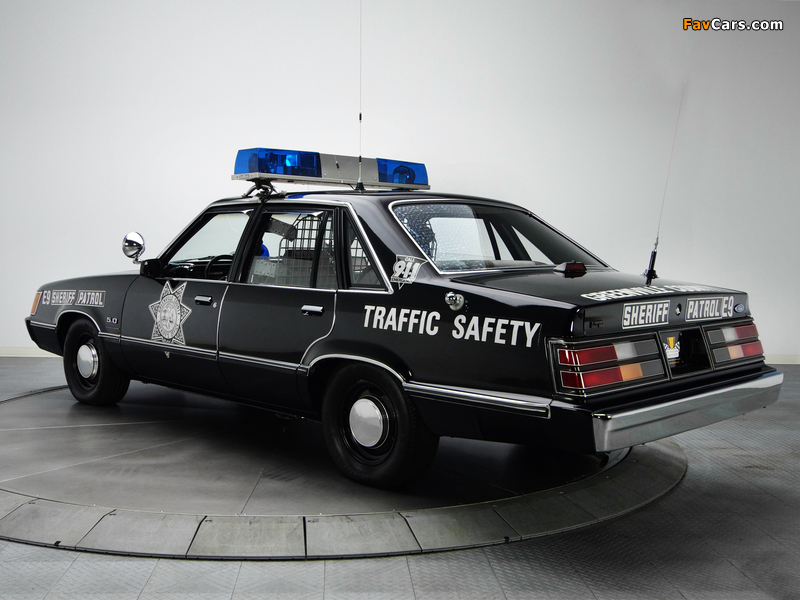 Ford LTD Patrol Car 1984–85 wallpapers (800 x 600)